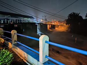Bogor Diguyur Hujan, Bendung Katulampa Siaga 3