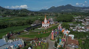 Flora Wisata Santerra Bisa Jadi Opsi Libur Lebaran Murah, Wahana Lengkap