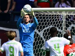 Arsenal Kepincut Kiper Asuhan Arne Slot