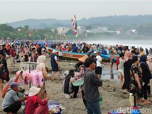 Wisatawan Curhat Parkir di Pangandaran Semrawut, Dishub Buka Suara Wisatawan Curhat Parkir di Pangandaran Semrawut, Dishub Buka Suara