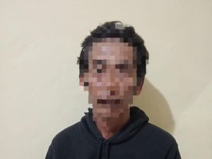 Petani di Sumenep Dibacok Tetangga hanya Gegara Air Sawah Petani di Sumenep Dibacok Tetangga hanya Gegara Air Sawah