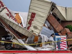 Penampakan Saksi Bisu Keganasan Tornado di Texas