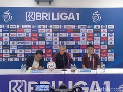 Kiper Persis Gianluca Pandeynuwu Cedera Bahu, Ini Kondisi Terbarunya