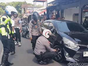Parkir Liar di Ubud, Petugas Gembosi Mobil-Motor Setiap Hari