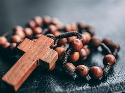 Doa Rosario Hari Minggu, 26 Mei 2024: Peristiwa Mulia