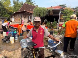 Sumur di Tambakromo Pati Mulai Kekeringan, Warga Kesulitan Air Bersih