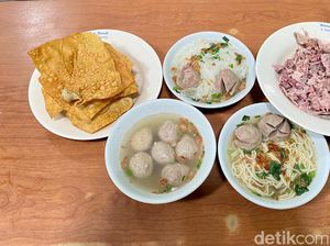 Wow! Warung Bakso di Tangerang Ini Sudah Ada Sejak 1967 Wow! Warung Bakso di Tangerang Ini Sudah Ada Sejak 1967