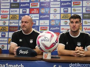 Final Leg Pertama Persib Vs Madura, Bojan Minta Pemain Bermain Lepas Final Leg Pertama Persib Vs Madura, Bojan Minta Pemain Bermain Lepas