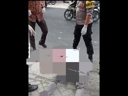 Pemotor Tewas Terlindas Usai Gagal Salip Truk Gandeng di Blitar