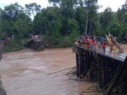 Banjir di OKU Akibatkan 90 Rumah Rusak Berat, 11 Jembatan Putus