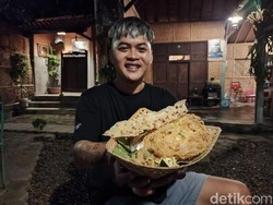 Lezatnya Nasi Pecel Kemis Legi Gunungkidul, Bule Pun Datang Berkunjung