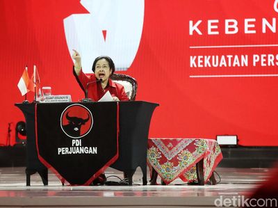 Pidato Politik Megawati Tutup Rakernas V PDIP
