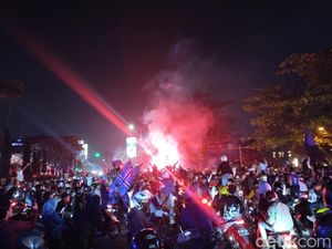 Bey Machmudin Siapkan Penyambutan dan Syukuran Persib Juara Bey Machmudin Siapkan Penyambutan dan Syukuran Persib Juara