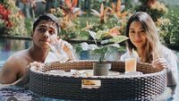 Romantis! Rizky Alatas dan Adzana Bing Slamet saat Sarapan hingga Dinner