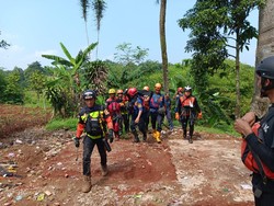 Bocah 2 Tahun Tewas Terseret Arus Selokan di Bogor