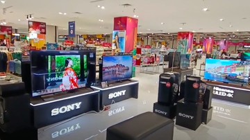 Angkut! TV 65 Inch Diskon Rp 3 Jutaan di Transmart Full Day Sale