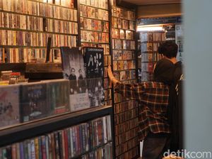 Surga Tersembunyi di Bawah Blok M Square: Nggak Cukup 1 atau 2 Jam di Sini Surga Tersembunyi di Bawah Blok M Square: Nggak Cukup 1 atau 2 Jam di Sini