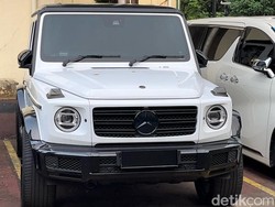 3 Fakta Mobil Mewah Pengacara Pakai Pelat Palsu DPR Kini Ditindak