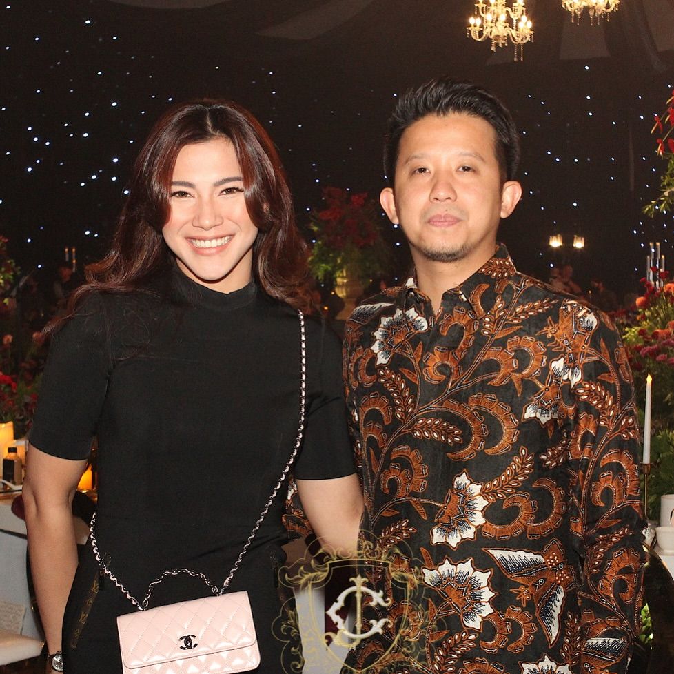Dita Fakhrana dan Suami