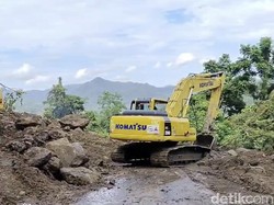 Poros Maros-Bone Rawan Longsor, Polisi Batasi Truk Melintas di Tompo Ladang