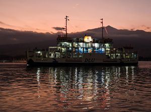 Jumlah Penumpang Kapal Ferry 2023 Mencapai 45,6 juta Jumlah Penumpang Kapal Ferry 2023 Mencapai 45,6 juta