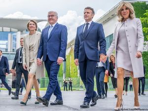 Macron: Hubungan Jerman-Prancis Sangat Diperlukan