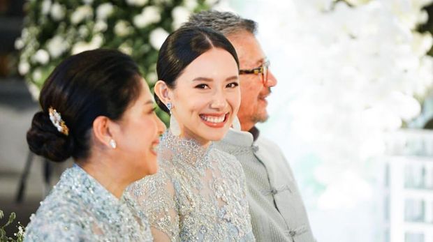 Momen Lamaran Rio Haryanto dan Athina Papadimitriou