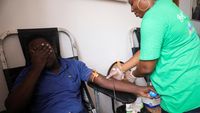Ramai-ramai Warga Haiti Donor Darah di Tengah Krisis Kekerasan