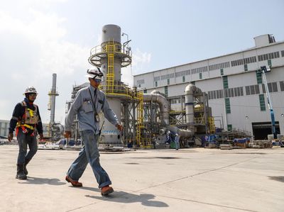 Smelter Freeport di Gresik Siap Beroperasi, Ini Potretnya