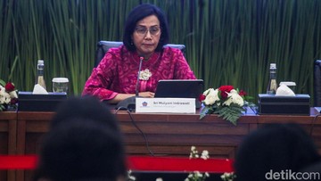 Sri Mulyani Minta Tolong Bank Dunia buat Keluarkan RI dari Middle Income Trap