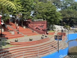 Melihat Wajah Baru Teras Cikapundung yang Kini Lebih Segar