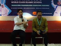 Ditanya Siswa SD, Gibran Ngaku Punya Tim Kerja yang Tak Kelihatan