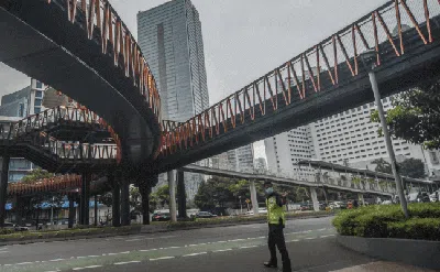 4 Spot Foto Halte TransJakarta Paling Estetik