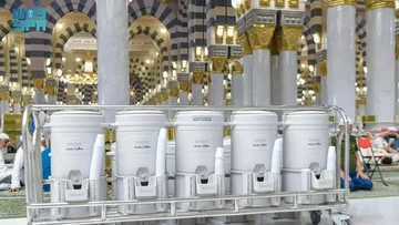 Apakah Boleh Bawa Air Zamzam ke Kabin Pesawat? Simak Aturannya!