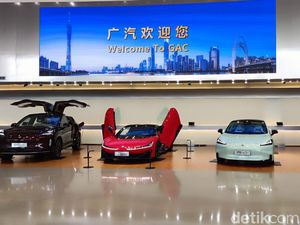 Mobil Hybrid Bakal Dikasih Insentif, Begini Tanggapan Produsen Mobil Listrik Mobil Hybrid Bakal Dikasih Insentif, Begini Tanggapan Produsen Mobil Listrik