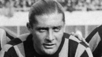 1. Giuseppe Meazza. Dari 3 gelar top skornya bersama Inter Milan, dua di antaranya diraih pada saat juara Serie A yakni 1929/1930 dan 1937/1938. Foto: AFP/-