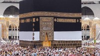 Doa Melihat Kabah: Tulisan Arab, Latin dan Artinya