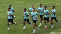 Latihan Perdana Timnas Jelang Lawan Tanzania