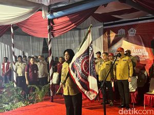 HUT ke-20 Tagana, Risma: Saya Bersaksi Kalian Bertugas Tulus Tanpa Pamrih HUT ke-20 Tagana, Risma: Saya Bersaksi Kalian Bertugas Tulus Tanpa Pamrih