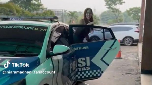 Nia Ramadhani dan Ardi Bakrie