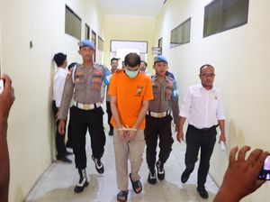 Guru SMP di Natuna Cabuli 5 Siswa Sesama Jenis Guru SMP di Natuna Cabuli 5 Siswa Sesama Jenis