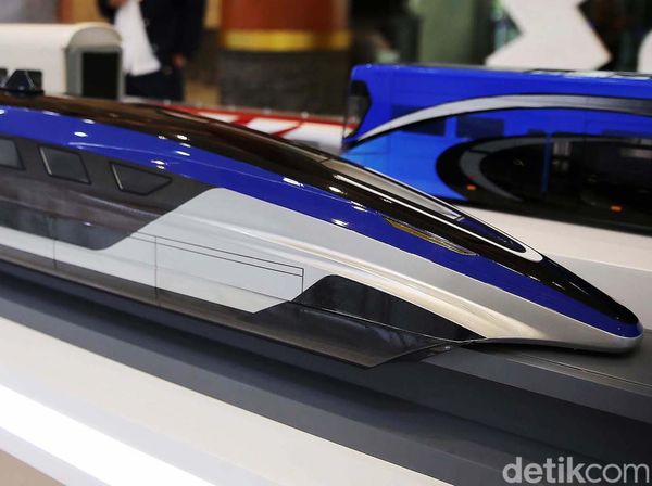 Potret Pameran ITS untuk Wujudkan Transportasi Berkelanjutan