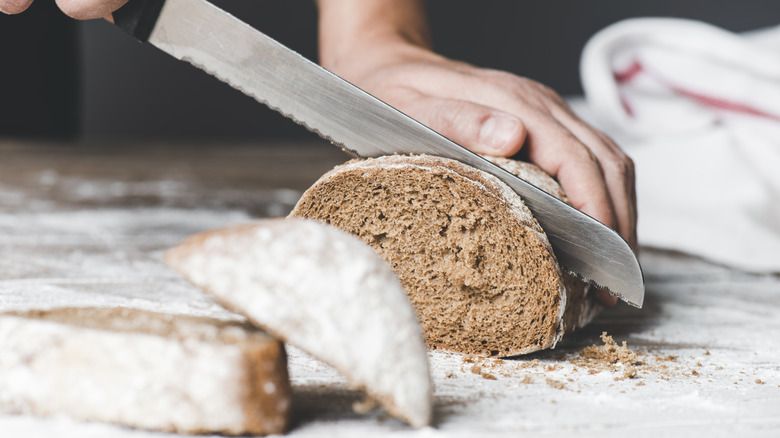 4 Jenis Pisau yang Diperlukan di Dapur Menurut Ahli