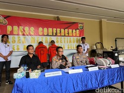 Polisi Tangkap 2 Pemalsu SIM, Ijazah, hingga Buku Nikah di Jaksel