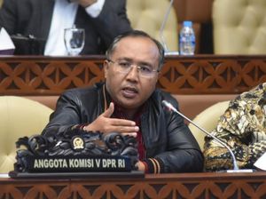 PKS Dorong Evaluasi Iuran Tapera Potong Gaji, Soroti Beban Kelas Menengah PKS Dorong Evaluasi Iuran Tapera Potong Gaji, Soroti Beban Kelas Menengah