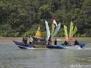 Cara Nelayan Trenggalek Syukuri Anugerah Hidup Lewat Labuh Laut Longkangan Cara Nelayan Trenggalek Syukuri Anugerah Hidup Lewat Labuh Laut Longkangan