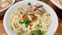 Warung Bakso Paling Legendaris di Tangerang Sudah Berjualan Sejak 1967