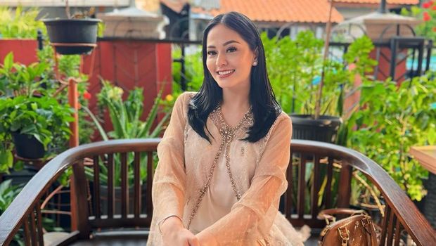6 Potret Cantik Pacar Boris Bokir, Eks Kakak Ipar Nia Ramadhani