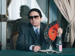 Kisah Karl Lagerfeld Dijadikan Serial Biopik, Ini Sosok Pemainnya