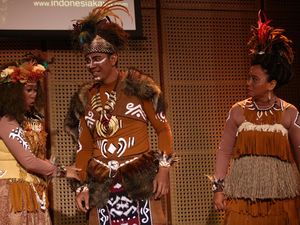 Teater Koma Pentaskan Naskah Terakhir Mendiang Nano Riantiarno